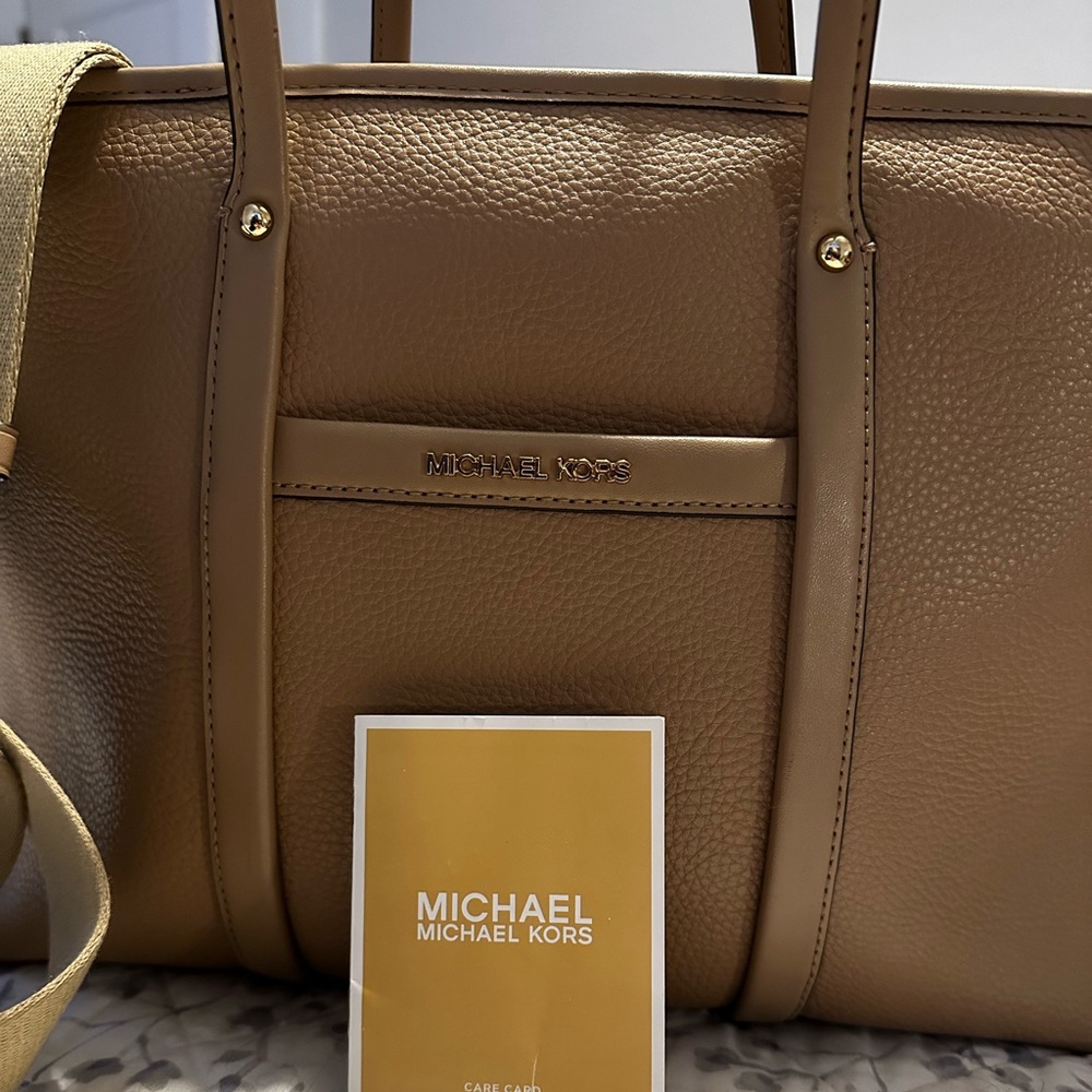 Michael Kors tan leather bag